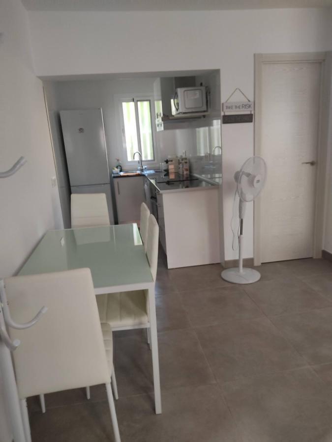Appartement El Rinconcito Cubano En La Playa à Almería Extérieur photo